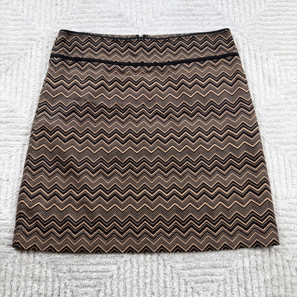 Ann Taylor LOFT Mini Skirt Womens 2 Chevron Zig Zag A-Line Career Geometric